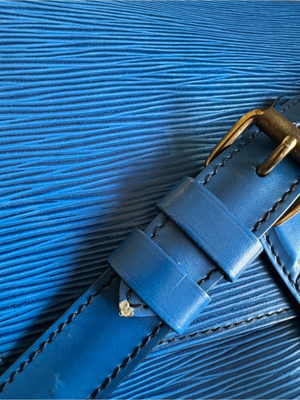Louis Vuitton Cobalt Blue Epi Leather Shoulder Bag - Picture 10 of 13